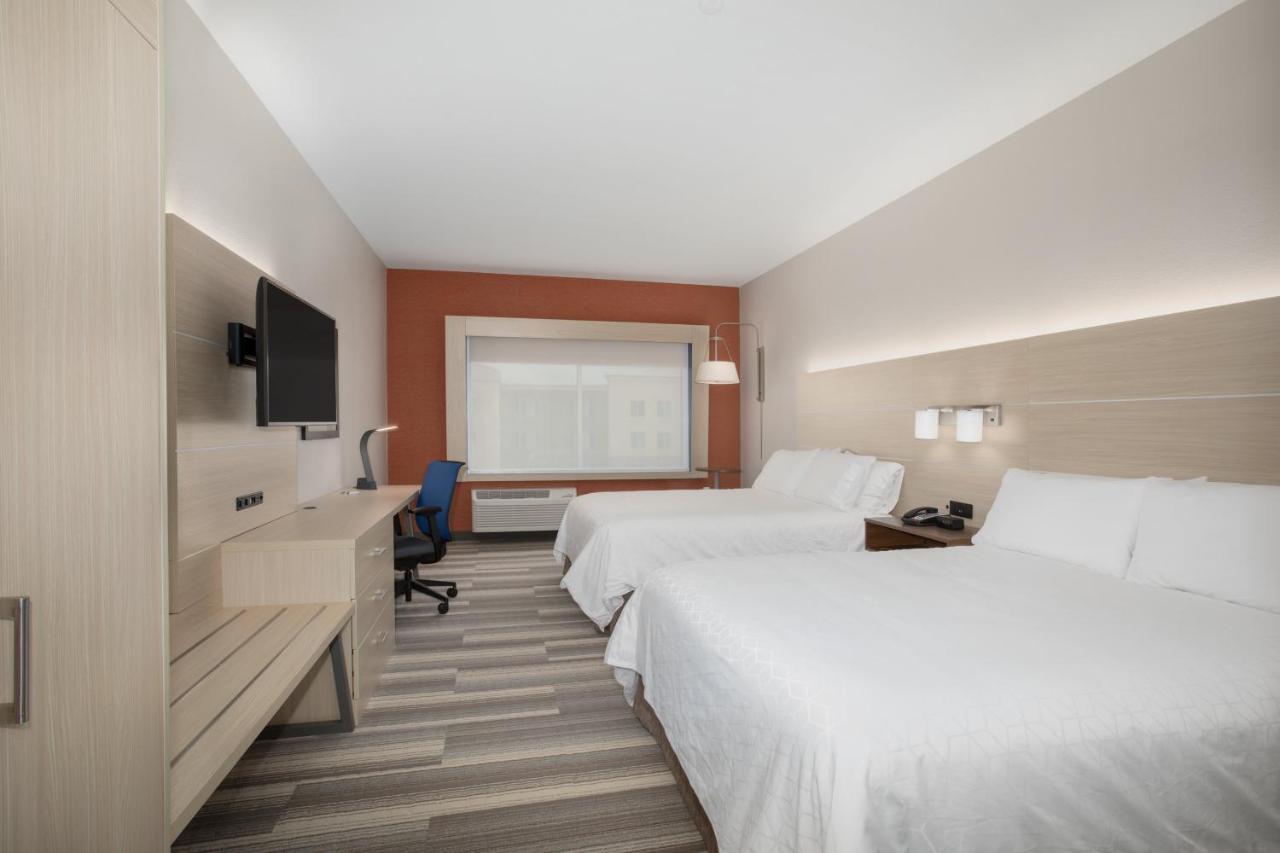 Holiday Inn Express & Suites - Denver Ne - Brighton By Ihg Εξωτερικό φωτογραφία